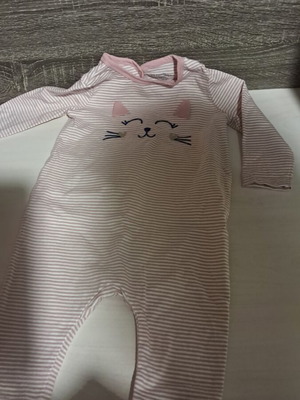 Dpam baby romper like new, 9-12 months, cotton fabric