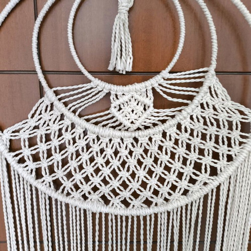 Macrame wall decor like new, 1 meter height and 43 cm width