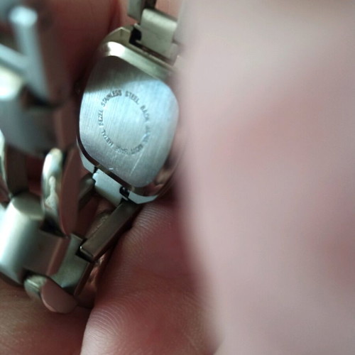 Maxim quartz metal women's watch like new
