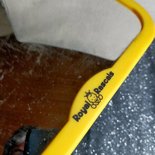 Kid mirror used, yellow