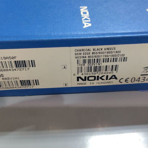 Nokia C7-00 new in box, silver