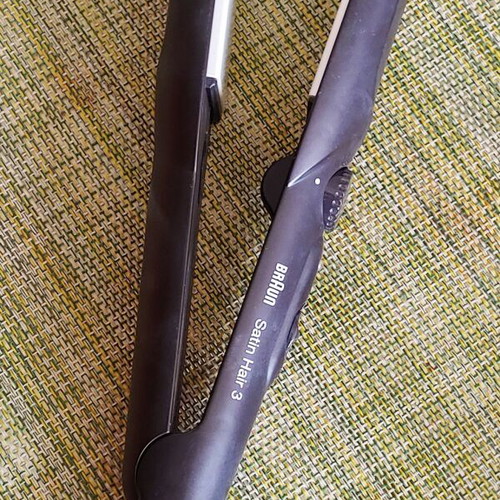 BRAWN Satin Hair 3 Hair Straightener like new
