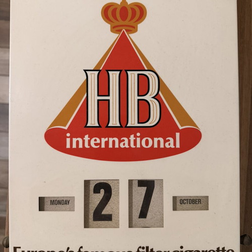 Vintage HB International Cigarettes Perpetual Calendar like new