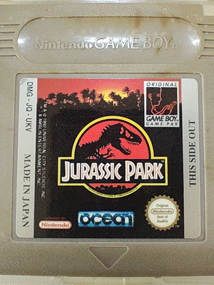 Jurassic Park Nintendo Game Boy cartridge used with case