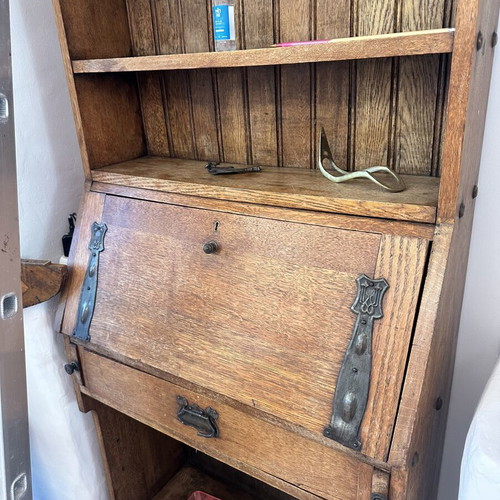 Desk with iron details wood, like new, rare authentic piece