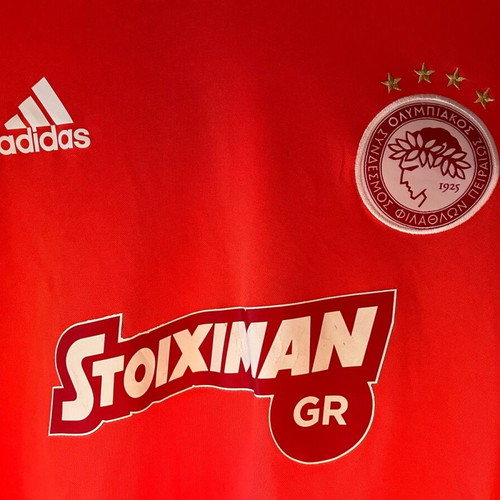 Olympiacos Goalkeeper Jersey Champions League like new, authentic