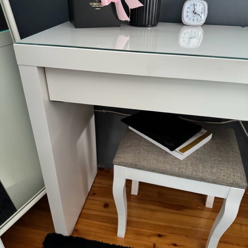 IKEA bedroom vanity new