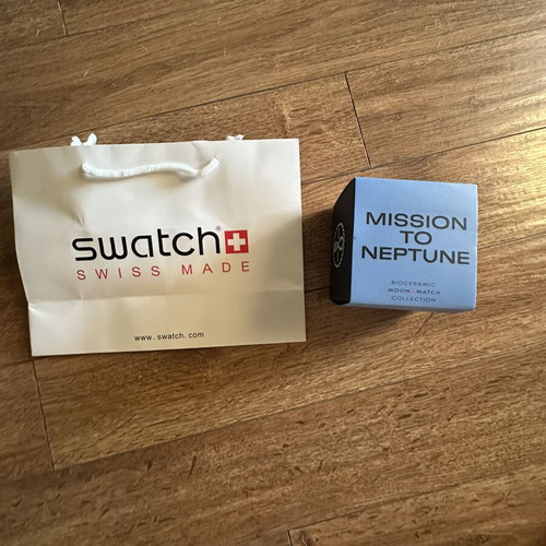Omega x Swatch MoonSwatch Mission to Neptune watch new, blue