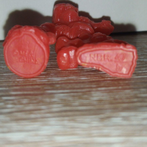 Monster In My Pocket Skeleton figure, red, Matchbox