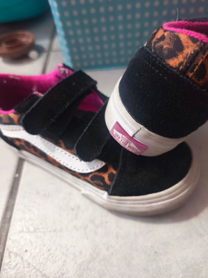 Vans athletic shoes size 26 for girls like new