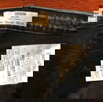  Παντελόνια jeans γυναικεία Bershka super high rise skinny, αφόρετα, 20 € και τα δύο.