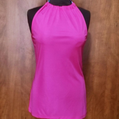 Luxury Who's Who Fuchsia Halter Top καινούργιο, μέγεθος M, 100% Viscosa