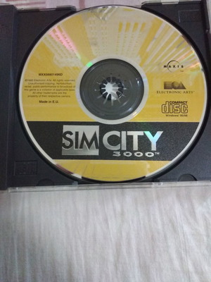 Sim City 3000 PC CD used, good condition