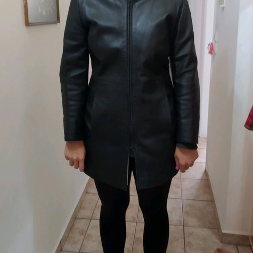 Vintage leather coat used, size L, black with zipper