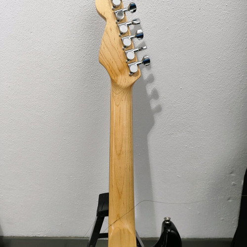 Granite Junior Electric Guitar used with Stagg case and Proel stand