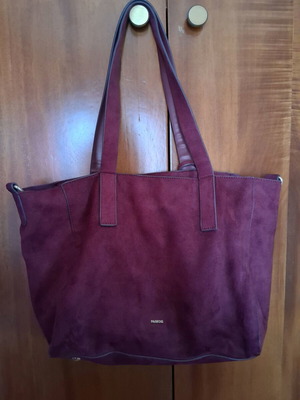 Castor shoulder bag like new, burgundy, spacious