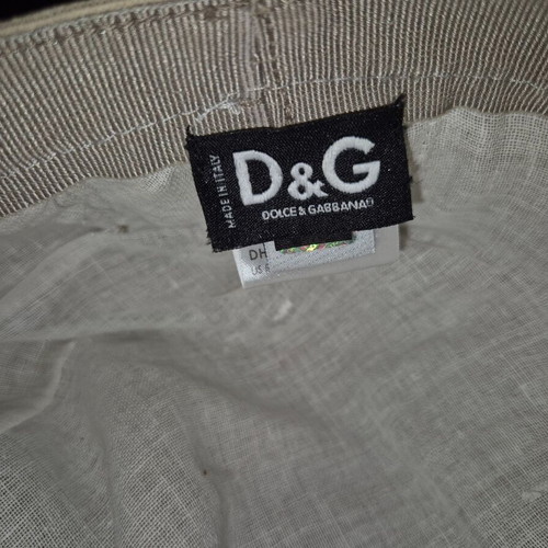 Dolce & Gabbana women's hat beige size M like new