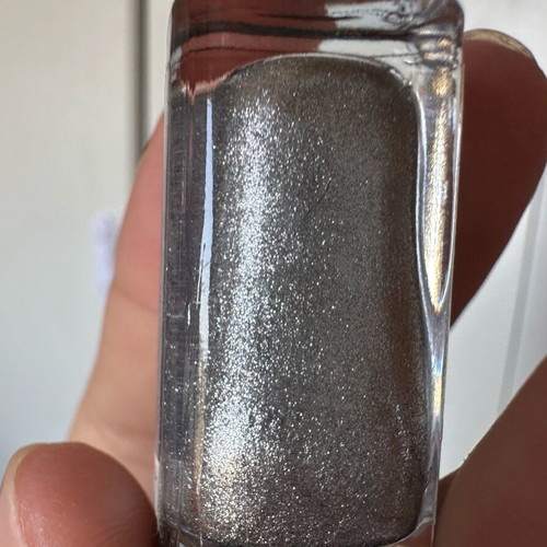 Nail polish set like new with L’Oréal silver and blue gel top coat