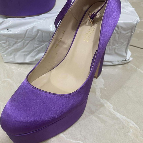 Purple heels with thick heel like new, size 38
