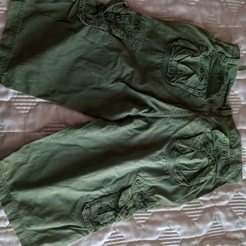 Men's bermuda shorts used, size M, beige and green