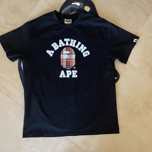 Bape T-shirt size L, worn once, black