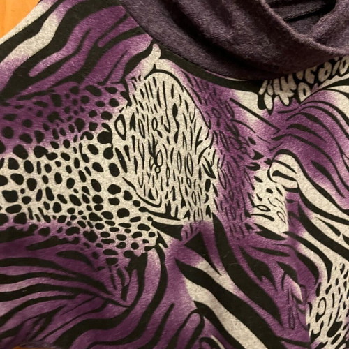 Multicolored purple blouse like new, size L