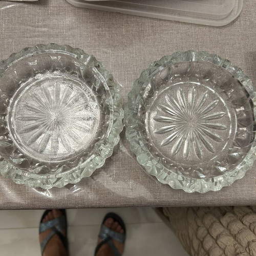 Crystal ashtrays like new