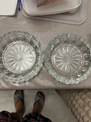 Crystal ashtrays like new