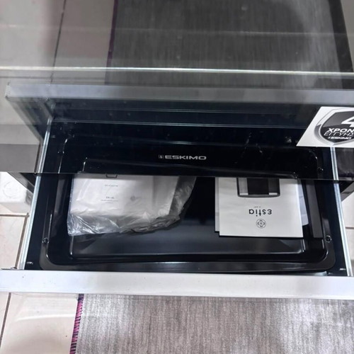 Eskimo electric oven with ceramic hobs