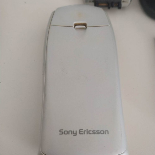 Sony Ericsson T68i mobile phone used