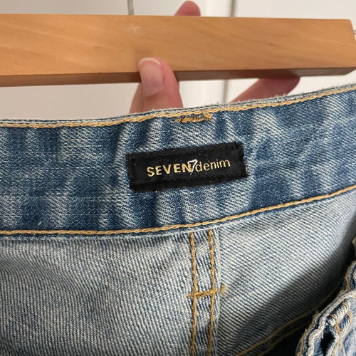 Seven jeans with rips, size 27, like new, blue
