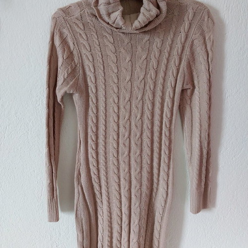 Beige knitted dress new, size S with thick braid