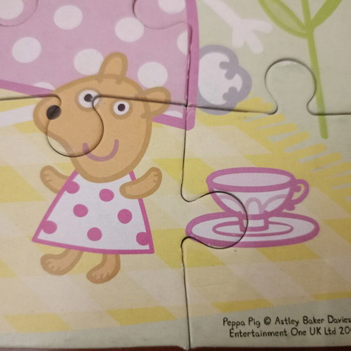 Peppa Pig Garden Tea Party puzzle used, 24 pieces