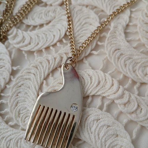 Vintage necklaces set of 2, gold plated, like new