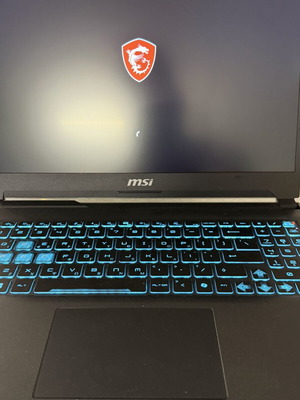 MSI Cyborg 15 A13VF laptop σαν καινούργιο, Intel Core i7, 16GB RAM, 1TB SSD