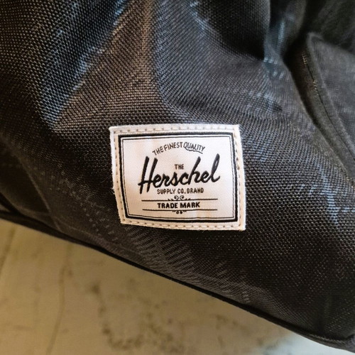 Herschel Novel Carry On Duffle Raven Crosshatch Travel Bag new, black