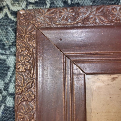 Embossed frame used with photograph of Eleftherios Venizelos 42×32 cm