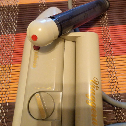 Ufesa mini travel iron like new, 45W with 50ml water tank