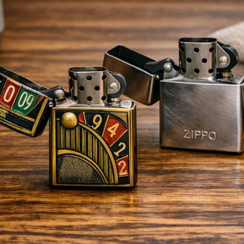 Zippo and vintage-style lighters used, pack of 2