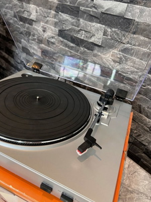 Πικάπ Lenco L-3866 USB semi-automatic belt-drive σε άριστη κατάσταση