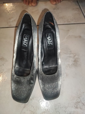Silver pumps size 38