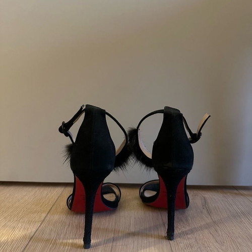 Mark Milan sandals used, size 38, black with red sole