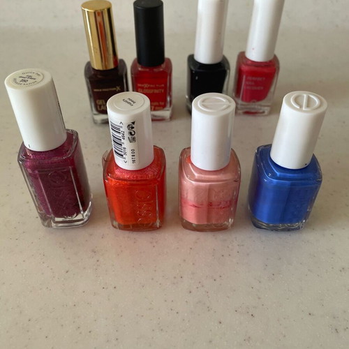 Nail polish used, pack of 8 with Essie, Max Factor, GT
