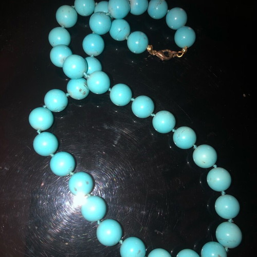 Necklace with turquoise stones new