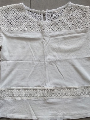 Short-sleeve blouse used, cream color, size S