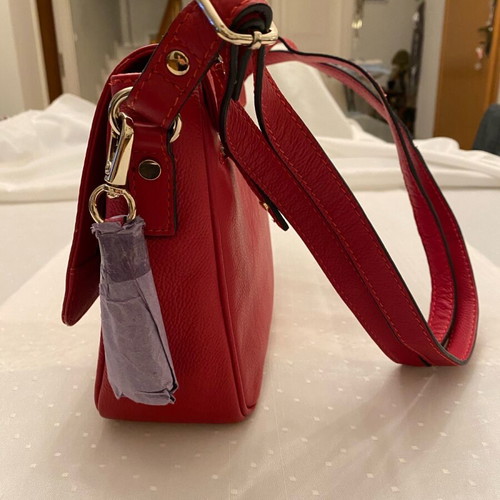 Carpisa red leather shoulder bag new