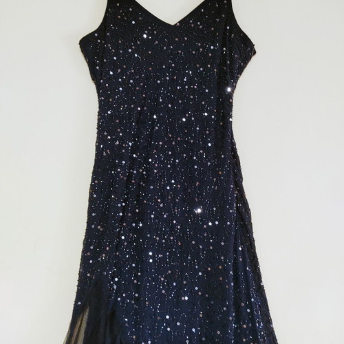 Maxi blue dress embroidered with sequins and beads, size 44, new