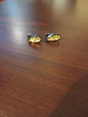 Teardrop earrings new, gold-black