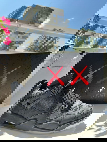 Nike Air Jordan 4 Retro KAWS Black – Size EU 44