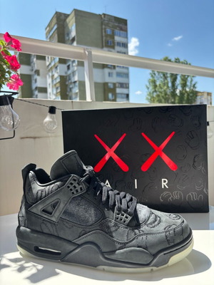 Nike Air Jordan 4 Retro KAWS Black – Size EU 44